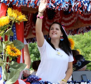 Lachlan's Light, Woodstock 4th of July Parade